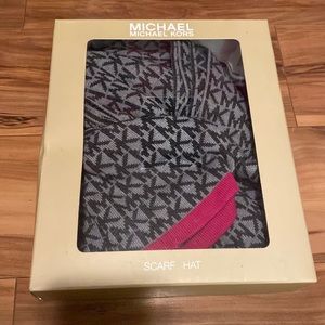 NWT Michael Kors Scarf & Beanie!